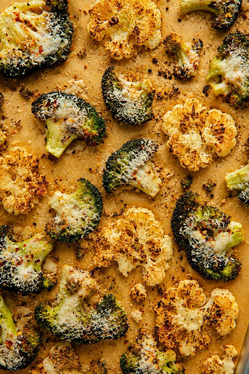 You are currently viewing Crispy Smashed Broccoli & Cauliflower