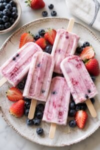 Read more about the article Synbiotic Strawberry & Banana Frozen Yoghurt Lollies